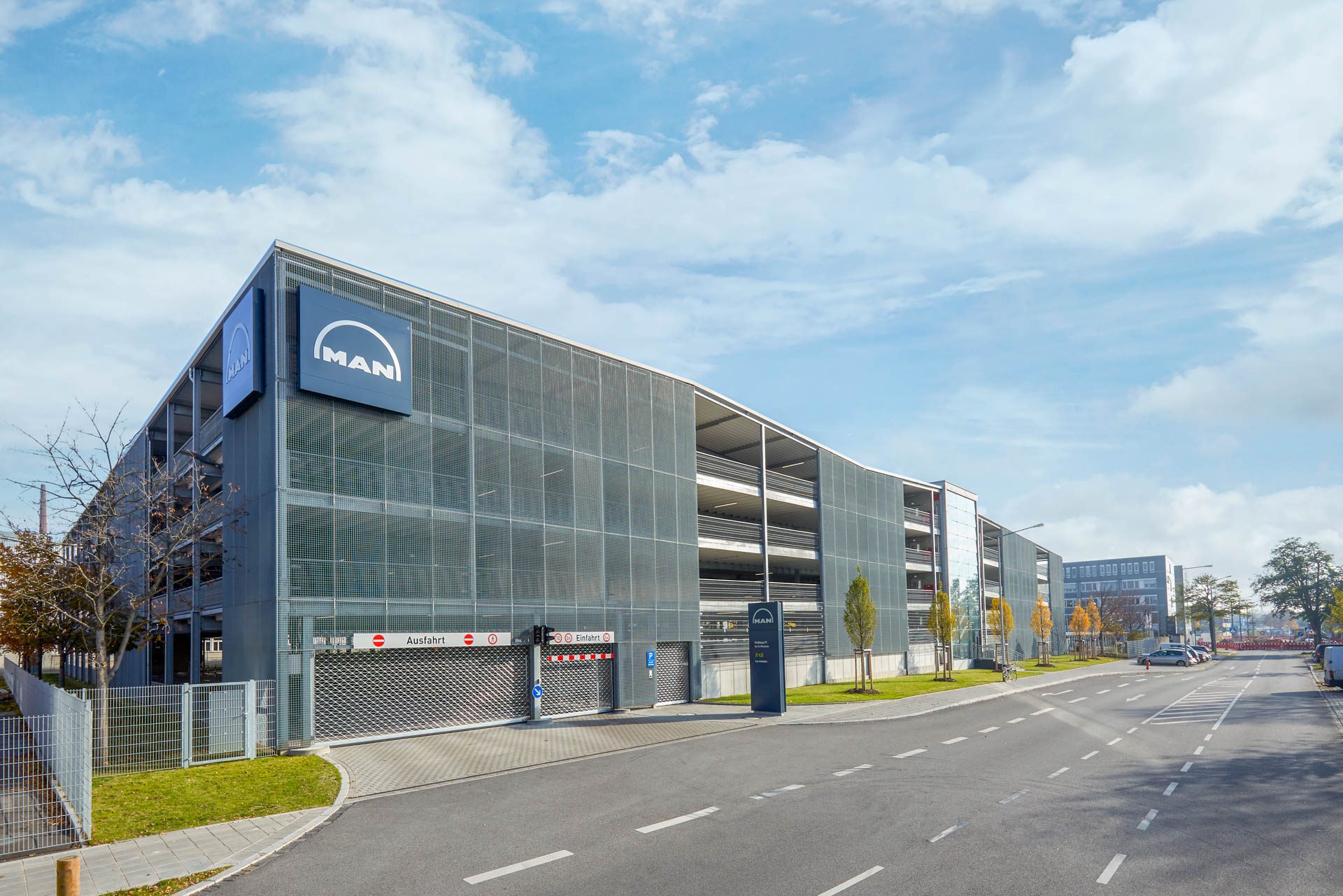 Parkhausbau bei HEBERGER