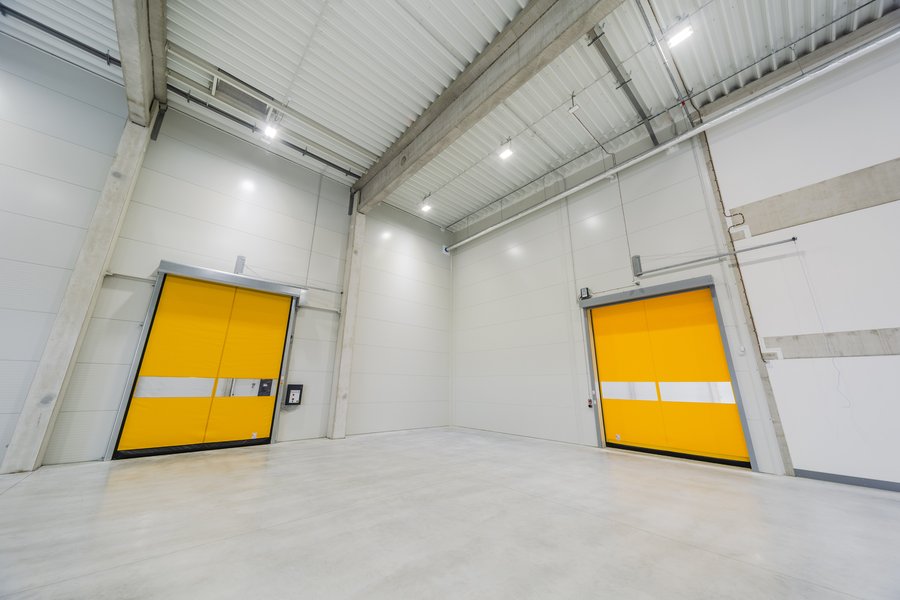 Lager- und Verwaltungshalle Králův Dvůr